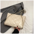 Elegant cream quilted tote bag featuring golden chain straps and large capacity - No Pendant / Off White