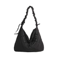 Borsa tote in nylon trapuntato nero con motivo a rombi e tracolla arricciata alla moda - Nero