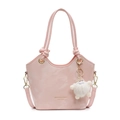 Sac seau rose minimaliste pour femme avec poignée nouée et breloque en peluche douce - Avec Pendentif / Rose