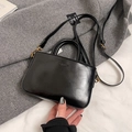 Bolso de mano de cuero encerado negro brillante con asa y correa ajustable suave - Rojo (Sin Colgante)