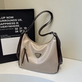 Sac fourre-tout rétro en cuir ciré beige et marron avec détail de gland élégant - Sans Pendentif / Blanc Crème avec Café