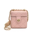 Rosafarbene gesteppte Mini-Kosmetiktasche mit Goldkette und Kamelien-Verschluss - Rosa