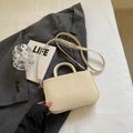 Borsa a tracolla quadrata minimalista in pelle bianco crema con finiture argento - Bianco Sporco - Senza Pendente