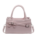 Piccola borsa quadrata rosa chiaro con fibbia decorativa a fiocco e tracolla - Rosa
