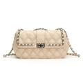 Elegante borsa a tracolla beige trapuntata con catena argento e chiusura a girello - Bianco