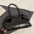 Sac fourre-tout noir brillant à grande capacité pour femme avec bandoulières fines - Sans Pendentif / Noir
