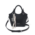 Borsa a secchiello nera minimalista con trama litchi, manico e nappe intrecciate - Nero Con Ciondolo