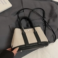 Bucket Bag aus beigem Canvas und schwarzem Leder mit verstellbarem Schultergurt - Schwarz - Ohne Anhänger