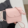Borsa a secchiello rosa in pelle a grana con tracolla intrecciata e chiusura - Rosa - Senza Pendente