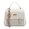 Sac bandoulière en similicuir blanc gaufré avec motifs cœurs et charme tissé - Blanc Cassé Avec Pendentif Boulier Or Raquette Nœud