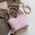 Light pink bucket bag with wave texture design and adjustable shoulder strap for women - Pink - No Pendant