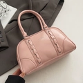 Borsa a mano bowling in pelle verniciata rosa con dettagli in metallo argento - Senza Ciondolo / Rosa - Senza Pendente