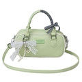 Sac bowling vert pâle avec liseré blanc, breloque perle et ruban à carreaux - Vert