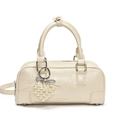 Chic off-white bowling bag in glossy wrinkled leather with a pearl heart charm - Off-White With Pearl Heart Charm