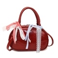 Borsa Boston minimalista in pelle rossa lucida con pizzo decorativo e nastro a quadri - Borgogna