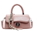 Sac à main chic rose en cuir brillant avec serrure ronde et breloque de raquette - Rose Avec Pendentif Raquette Argenté