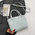 Minzgrüne Eimertasche mit Marmormuster, Knotengriff und verstellbarem Umhängeriemen - Blau - Ohne Anhänger