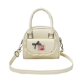 Borsa Boston bianco crema con tasche in pizzo e fiocco a scacchi su sfondo bianco - Bianco Sporco