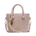 Sac seau chic en cuir verni rose avec poignées et bandoulière réglable - Rose Avec Pendentif Boulier Or Raquette Nœud