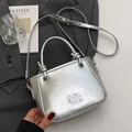 Borsa a secchiello classica argento in ecopelle crackle con doppi manici ad anello - Senza Ciondolo / Argento