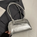 Bolso Boston plateado metálico de alta calidad con finas correas dobles de hombro - Plata - Sin Colgante