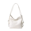 Minimalistische witte tote bag van zacht imitatieleer met lange schouderbanden en logo - Wit