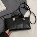 Borsa a mano quadrata nera in pelle PU motivo litchi con fibbie in metallo argentato - Nero (Senza Ciondolo)