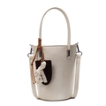 Bolso bombonera minimalista blanco crema con etiqueta de cuero y detalle de encaje - Blanco Roto
