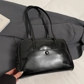 Sac Boston minimaliste en cuir ciré noir avec finition brillante et poche avant - Noir - Sans Pendentif