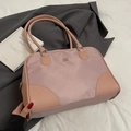 Amerikanische Retro-Kissentasche in Mauve aus Nylon mit Saffiano-Leder für Damen - Ohne Anhänger / Rosa