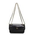 Borsa a tracolla chic in pelle trapuntata nera con catena dorata da donna - Nero