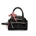 Borsa a bauletto in vernice nera lucida con fiocco decorativo e finiture argentate - Nero