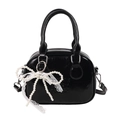 Sac bowling noir verni avec lettres en relief et pendentif nœud en dentelle perlée - Noir + Nœud Dentelle Perle