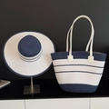 Ensemble chapeau de paille et sac de plage rayé bleu et blanc avec anses en cuir chic - Ensemble Sac et Chapeau / Bleu clair