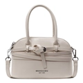 Elegante cremefarbene Muscheltasche mit Zierriemen und verstellbarem Schultergurt aus Kunstleder - Gebrochenes Weiß
