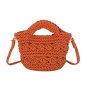 Bolso bandolera de cesta trenzada color caramelo con textura hecha a mano y correa - Naranja