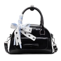 Borsa Boston nera lucida in ecopelle con fiocco in pizzo a scacchi blu per uno stile dolce - Nero