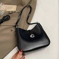 Minimalist black patent leather underarm bag with silver G buckle and adjustable strap - No Pendant / Black