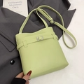 Chic light green lychee textured bucket bag with adjustable strap for women - Green (No Pendant)
