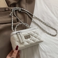 Borsa a mano trapuntata bianca con tracolla a catena e chiusura a girello in metallo - Stile di base / Bianco Sporco - Senza Pendente