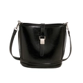 Sac seau en cuir verni noir brillant avec boucle argentée et bandoulière amovible - Noir