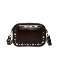 Vintage donkerrode glanzende camera tas met zilveren klinknagels en verstelbare riem - Bruin
