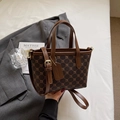 Borsa tote classica monogramma caffè con finiture in pelle marrone e oro - Marrone