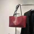 Burgundy faux leather tote bag with black straps for commuting and office use - Without Pendant / Red