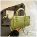 Elegante bolso bandolera verde claro con asas redondas y correa desmontable - Verde
