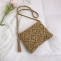 Borsa a spalla in corda di cotone kaki fatta a mano con nappe in stile boho chic - Cachi
