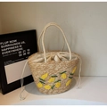 Bolso de paja de verano con bordado de limones amarillos y práctico cierre de cordón - Bordado de Limón / Amarillo