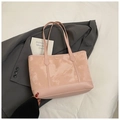 Chic light pink marble texture tote bag with slim handles and brand logo detail - Pink Without Pendant
