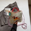 Beige Canvas-Beuteltasche mit Dackel-Stickerei und roten gewebten Griffen - Gebrochenes Weiß