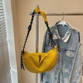 Borsa a tracolla a mezzaluna giallo vivace con tracolla in corda e chiusura a cerniera - Giallo (Senza Ciondolo)
